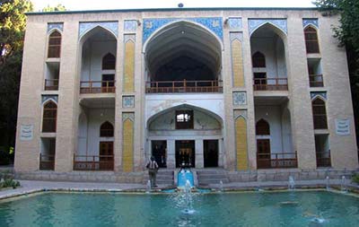 باغ و کاخ تاریخی فین شهر کاشان