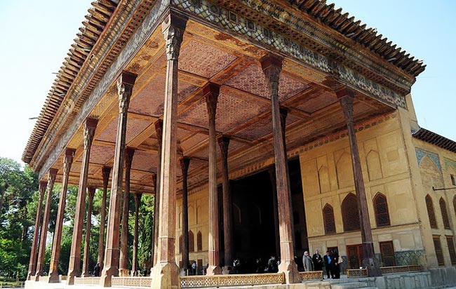 موزه چهل ستون شهر اصفهان