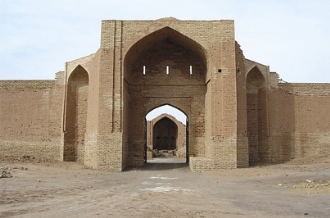 رباط عباس آباد تایباد
